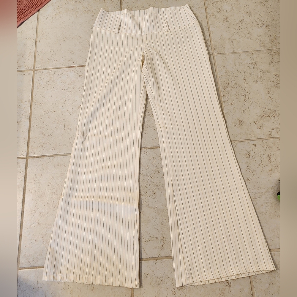 Womens Wet Seal‎ White Striped Flare Pants Size M Business Casual READ #B1122